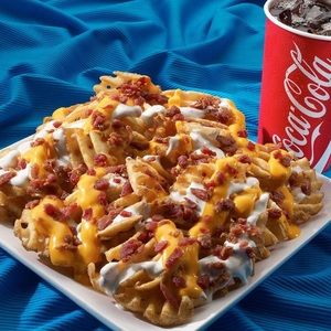 Meet your Posher, Candice